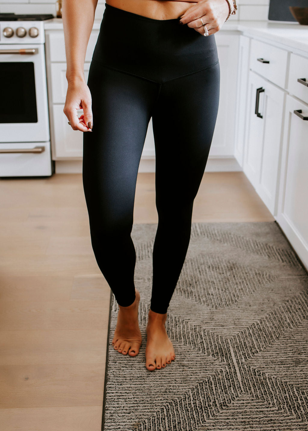 Langford V Waist Leggings by Lily & Lottie