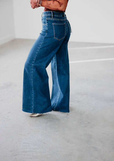 Glinda Risen Wide Leg Jean